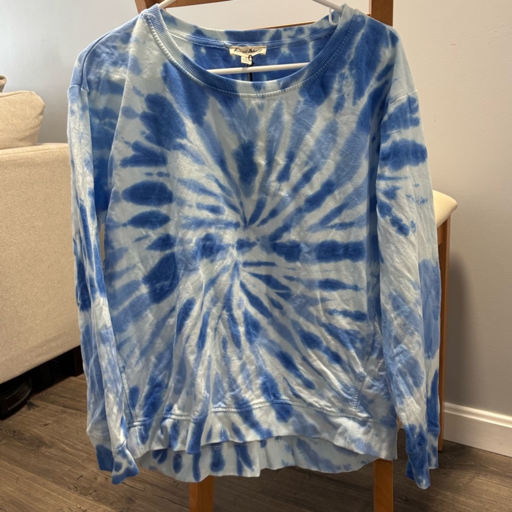 NWT Tie-Dye Blue Long Sleeve